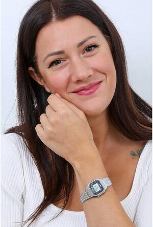 Жіночий наручний годинник Casio Collection Retro LA680WEA (Чорний/Сірий)