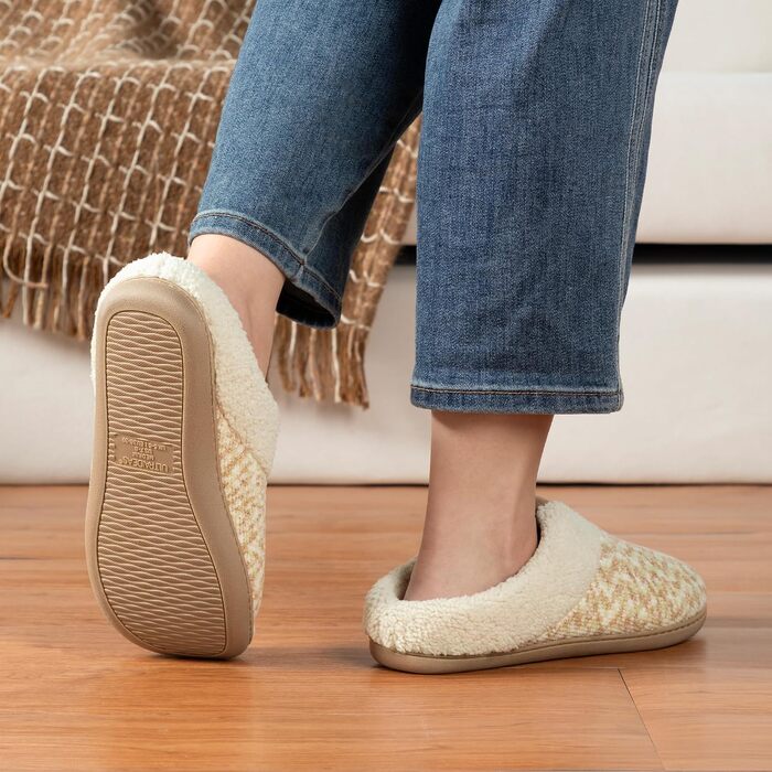 Жіночі теплі капці ULTRAIDEAS з плюшу та піною з пам'яттю (Memory Foam), м'які домашні та вуличні тапочки, бежеві, розмір 39 EU