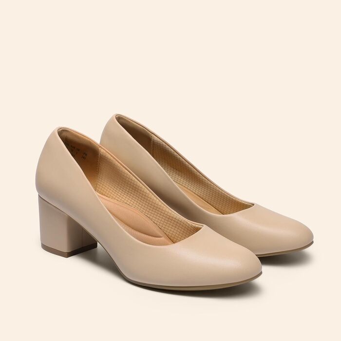 Жіночі туфлі-човники Dream Pairs із закритим носком, бежеві (Nude), PU-шкіра, розмір 40 EU