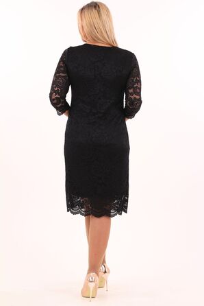 Мереживна коктейльна сукня міді FEMIMODA, розмір 52