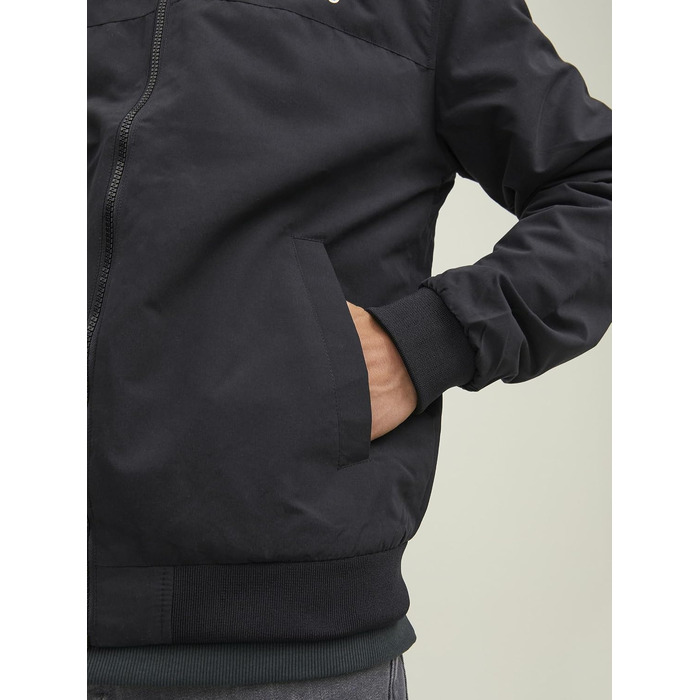Чоловіча куртка-бомбер JACK & JONES Mae Bousonjacke, темно-синя з чорними деталями, розмір XS