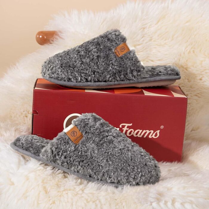 Жіночі домашні капці EverFoams з м'якого штучного альпака, сірі (розмір 40/41 EU)