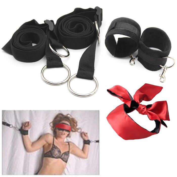Набір для БДСМ: 26 предметів (кайдани, анальні іграшки, кільця, чіпси, маски, плети)