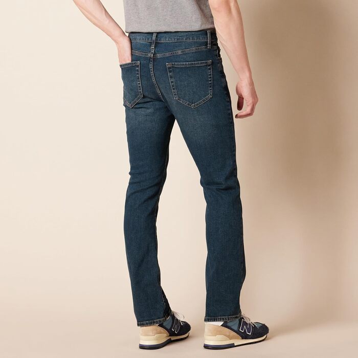 Чоловічі джинси Amazon Essentials Slim-Fit Stretch Bootcut, темно-синій колір, розмір 32W / 32L