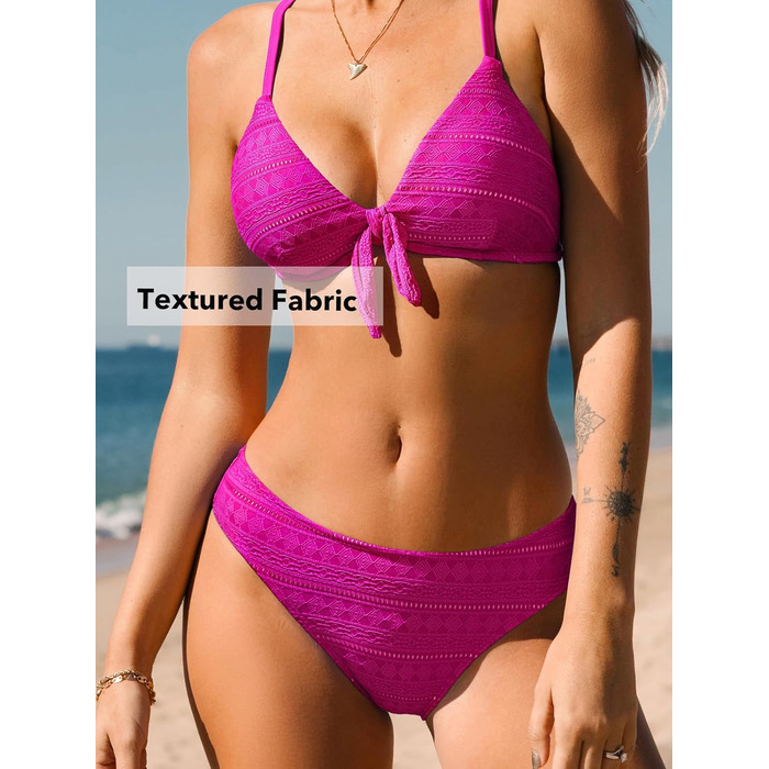 CUPSHE Bikini Set Daen: двочастинний купальник з V-подібним вирізом, зав'язками спереду, низькою талією та перехресними бретелями. Темно-зелений візерунок, розмір XL, колір Hot Pink