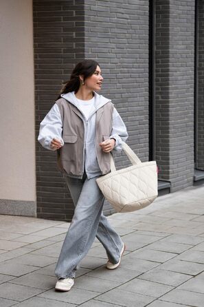 Сумка-шопер reisenthel shopper M — містка жіноча сумка та стильний аксесуар із водовідштовхувального матеріалу, колір Puffer Stone