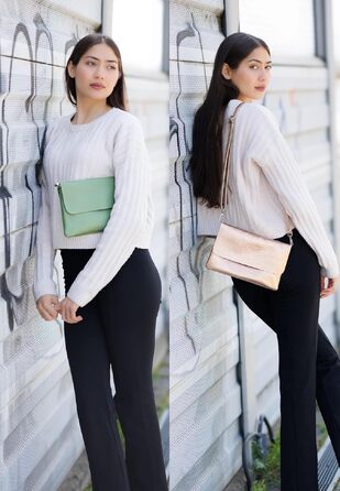 Жіноча сумка-клатч Caspar Elegante зі шкіри, срібляста металік, модель No.835 CLASSIC LINE, з регульованим плечовим ременем, Made in Italy