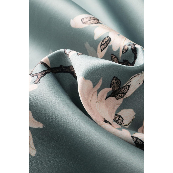 Халат жіночий довгий шовковий, квітковий принт, Babeyond - ідеальний для дому та вечірок