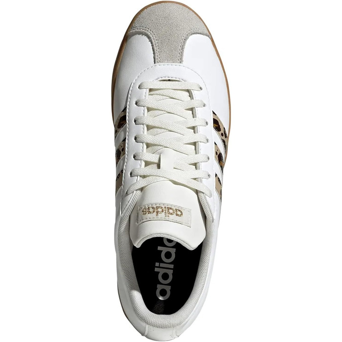 Чоловічі бігові кросівки adidas Cosmic M, білий/коричневий/сірий, розмір 40 EU