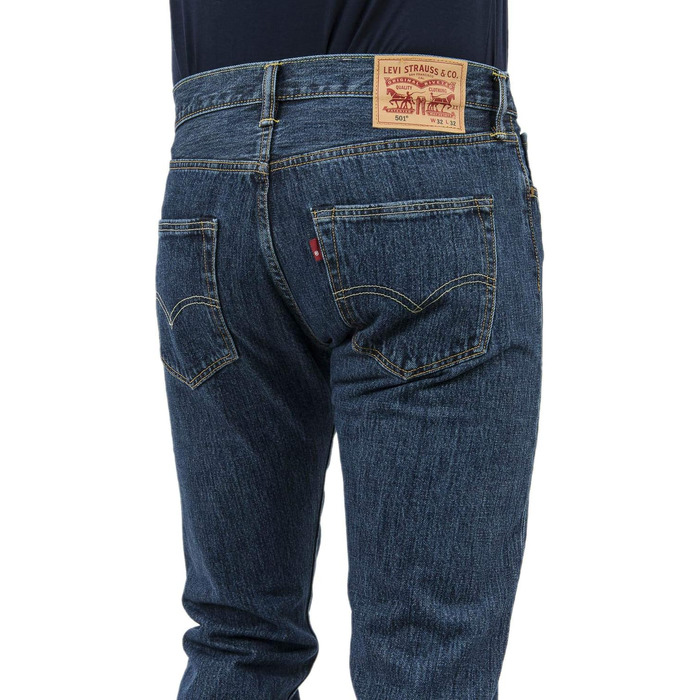 Чоловічі джинси Levi's 501 Original Straight Fit на кнопках, колір Stonewash (31W / 30L)