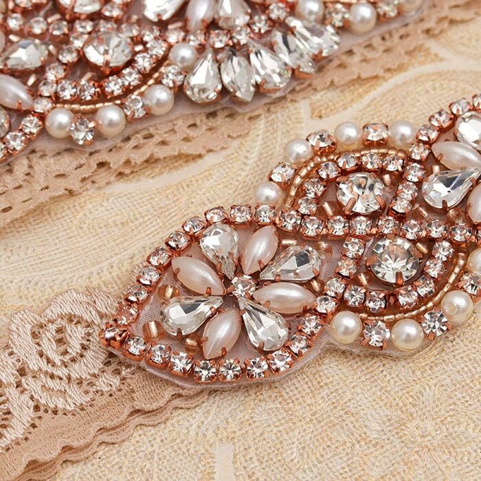 Шнурок для нареченої з мереживом та аплікацією, білий, розмір S